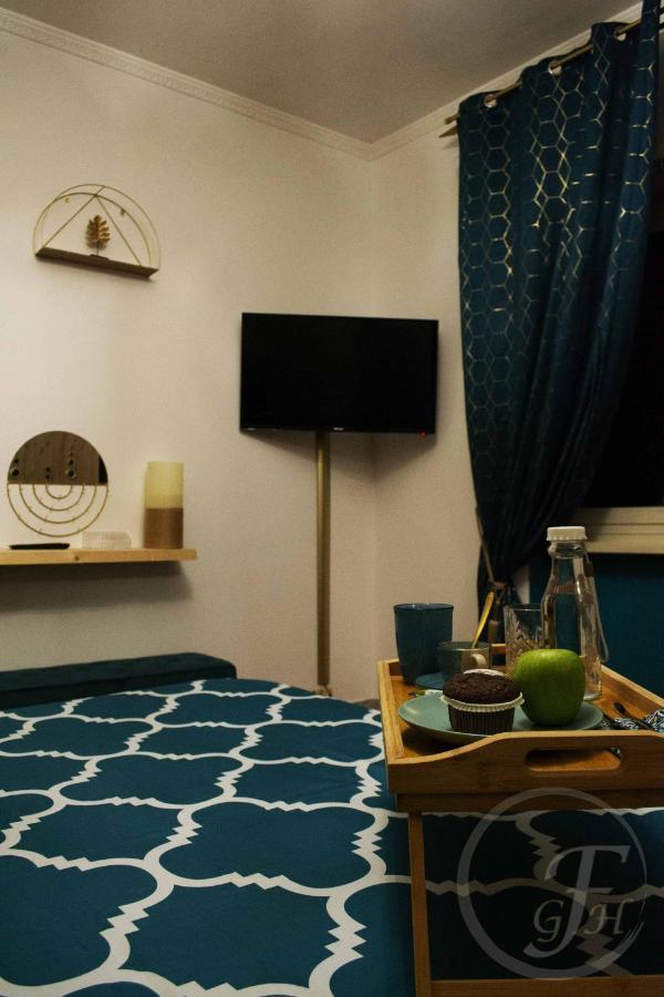 Fenty Guest House ローマ エクステリア 写真