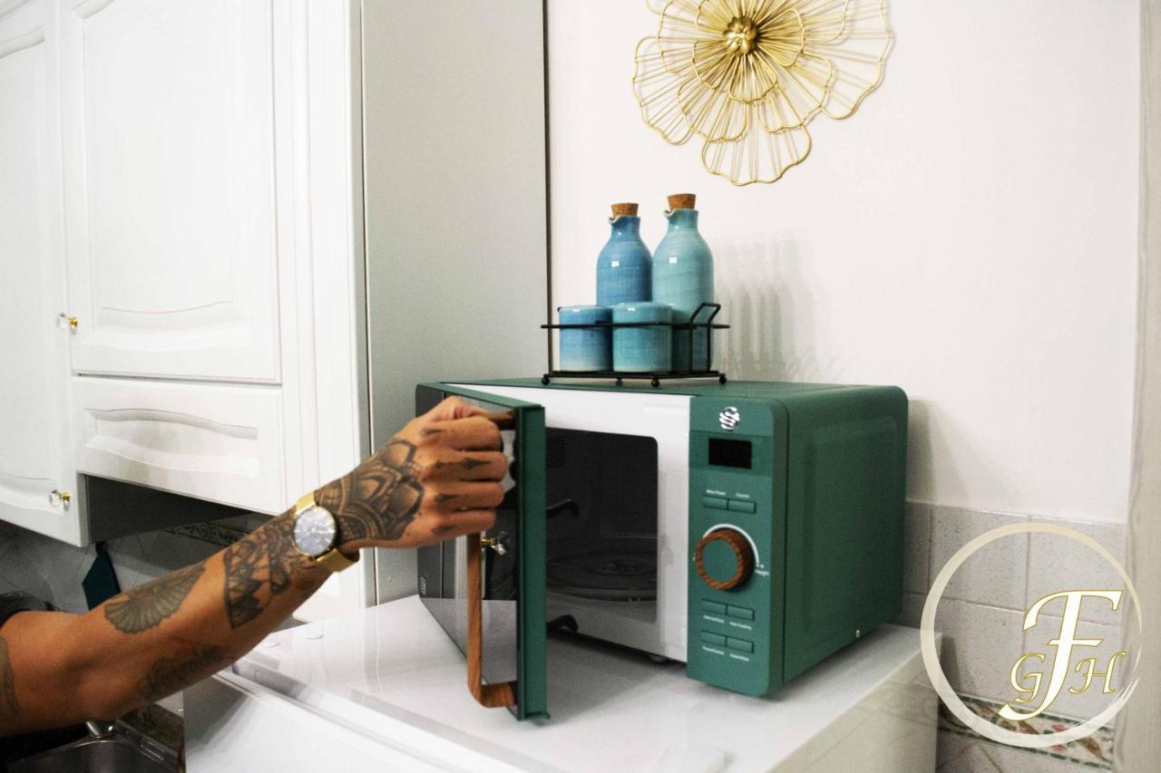 Fenty Guest House ローマ エクステリア 写真