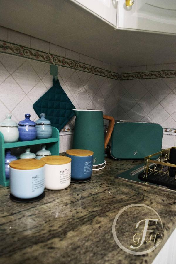 Fenty Guest House ローマ エクステリア 写真