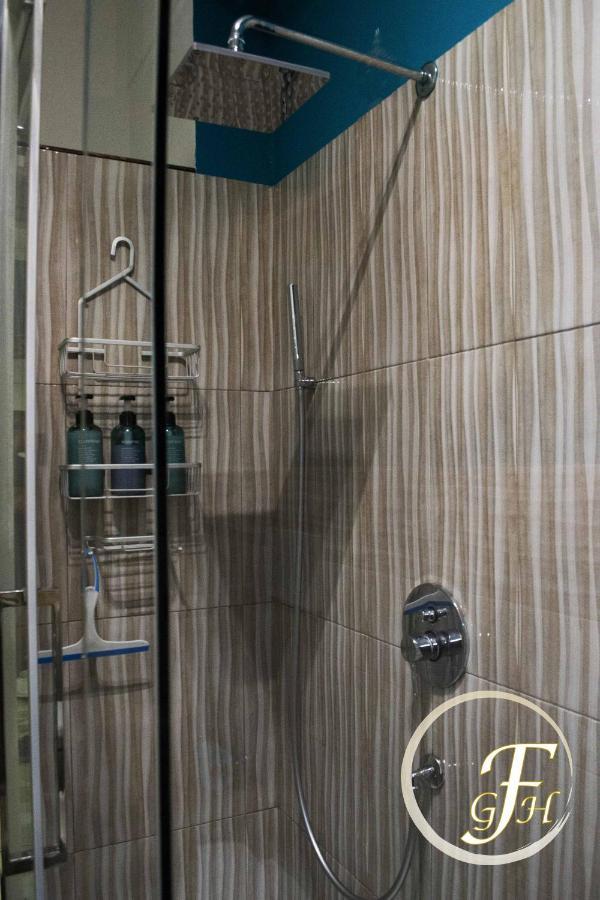 Fenty Guest House ローマ エクステリア 写真
